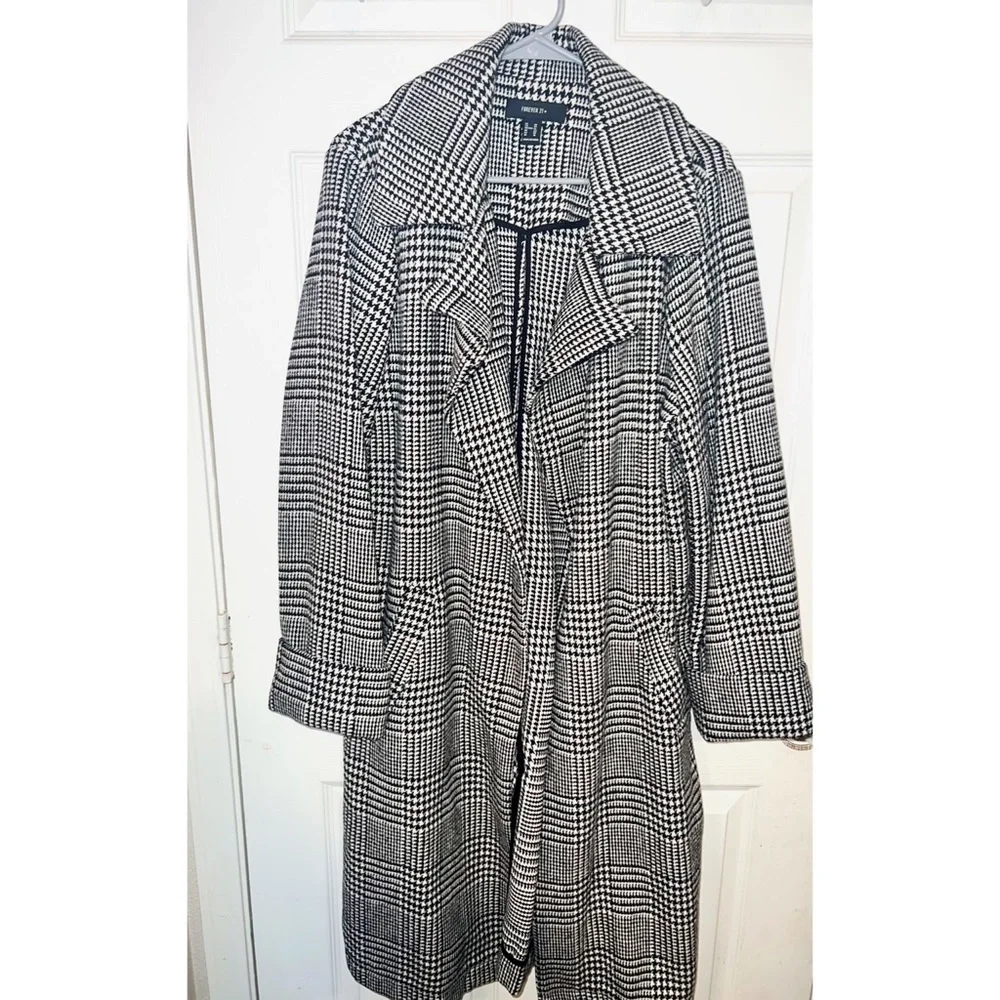 Women’s coat🤩 - Picture 2 of 2